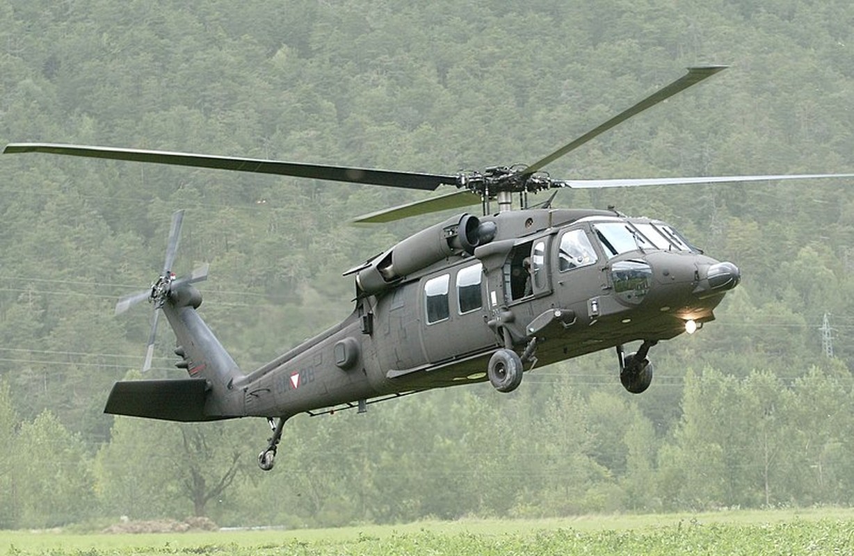 Truc thang UH-60M roi khien tuong Dai Loan thiet mang: Trung Quoc noi gi?-Hinh-6