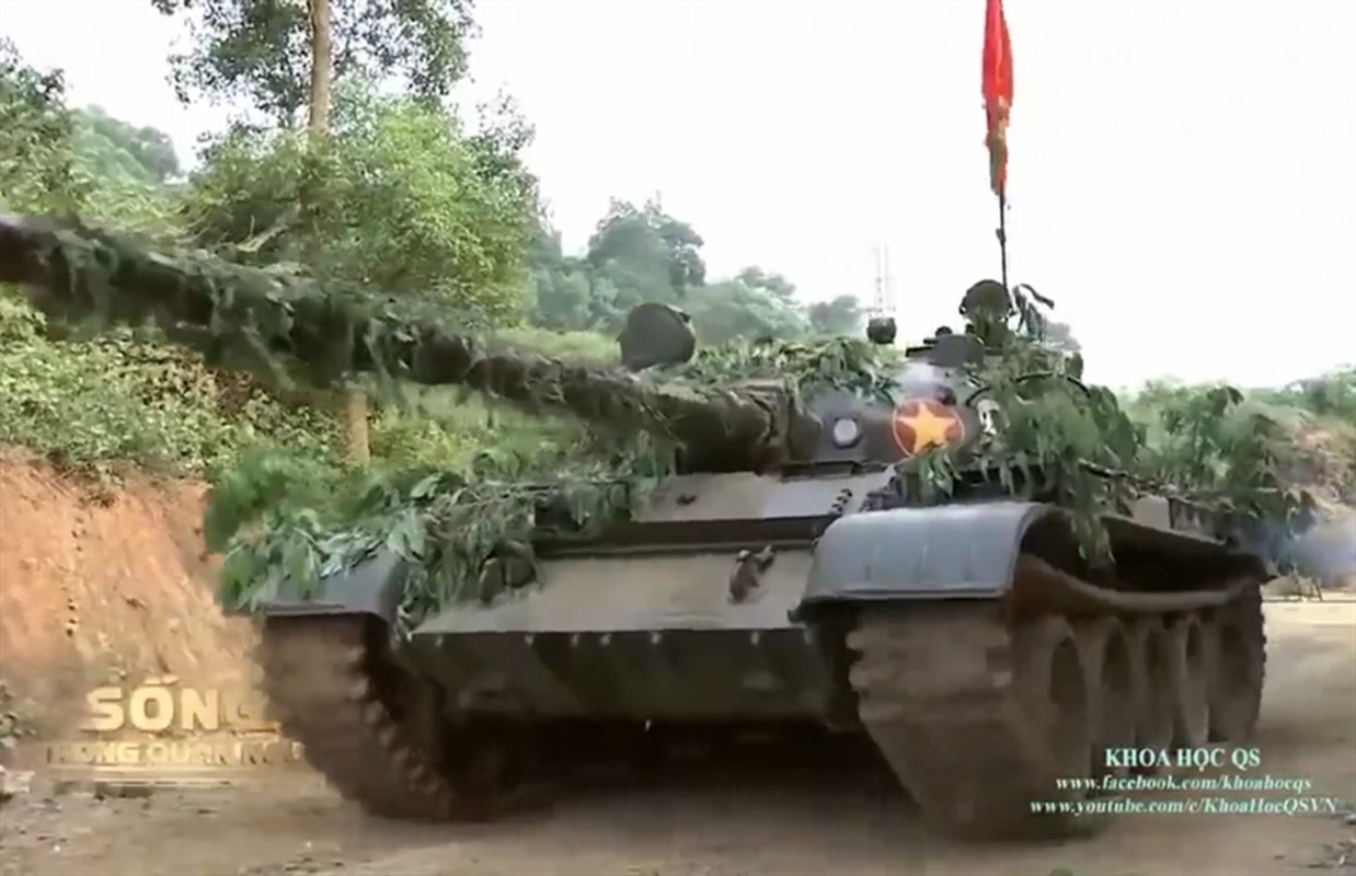 Xe tang T-62 Viet Nam van duoc cung cap them nong phao moi-Hinh-9