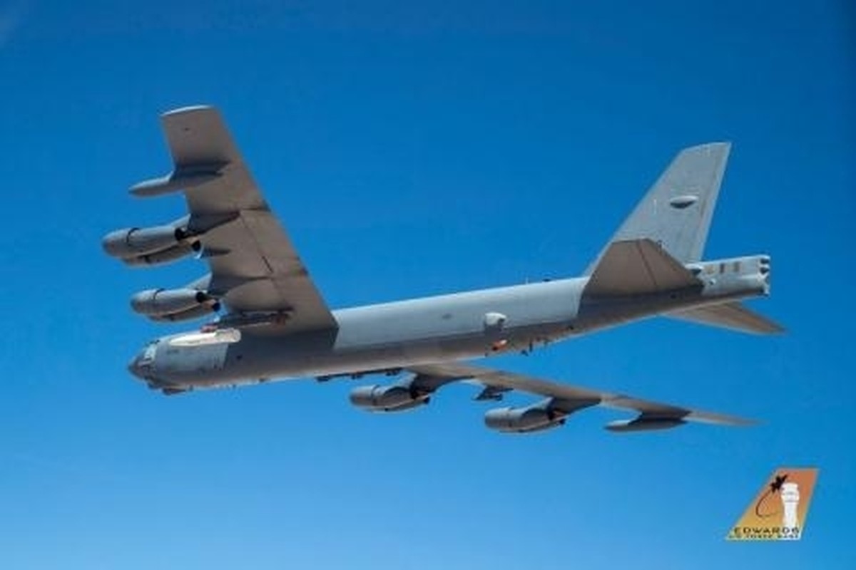 B-52H khoe co vu khi doc, nhanh gap doi sieu ten lua cua Nga-Hinh-7