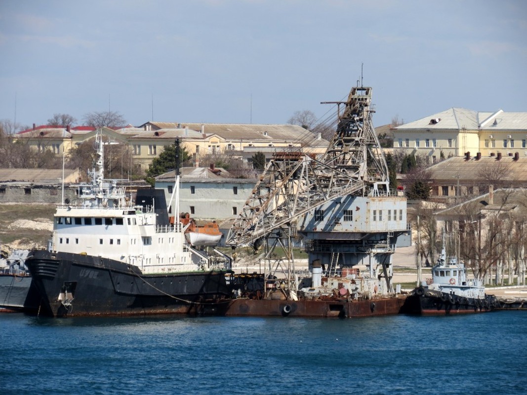 Xot xa dan tau chien Ukraine o Sevastopol: Bi 