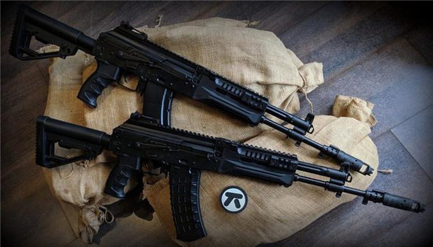 Nga am tham dua luong lon sieu sung truong tan AK-12 cong vao bien che-Hinh-10