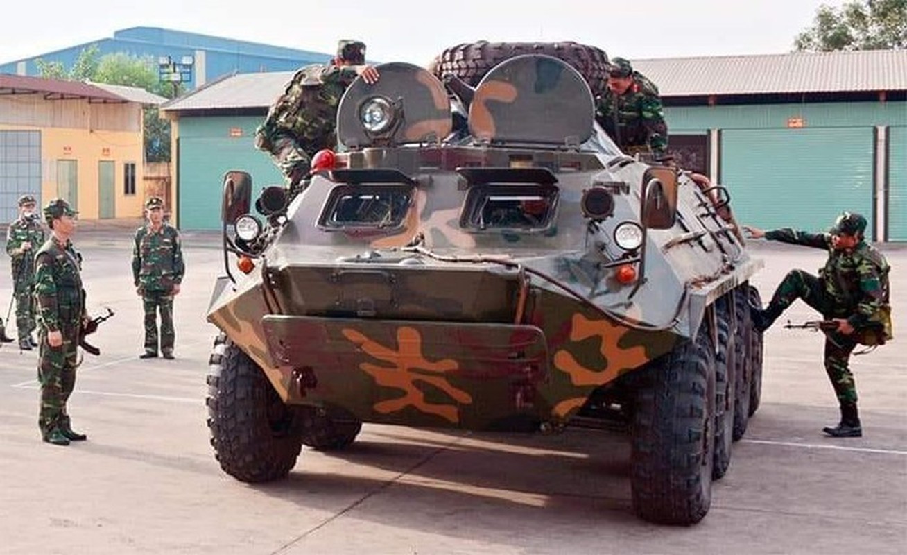 Xe boc thep BTR-60 Viet Nam boi cuc dinh, phoi hop hiep dong tot voi tau do bo-Hinh-7