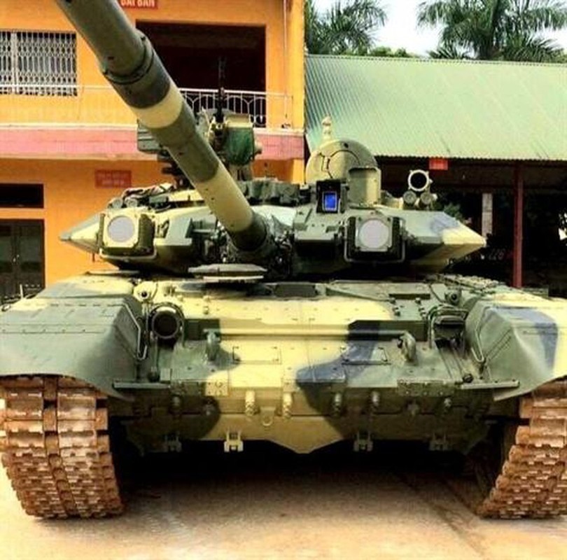 Xe tang T-90S Viet Nam co 