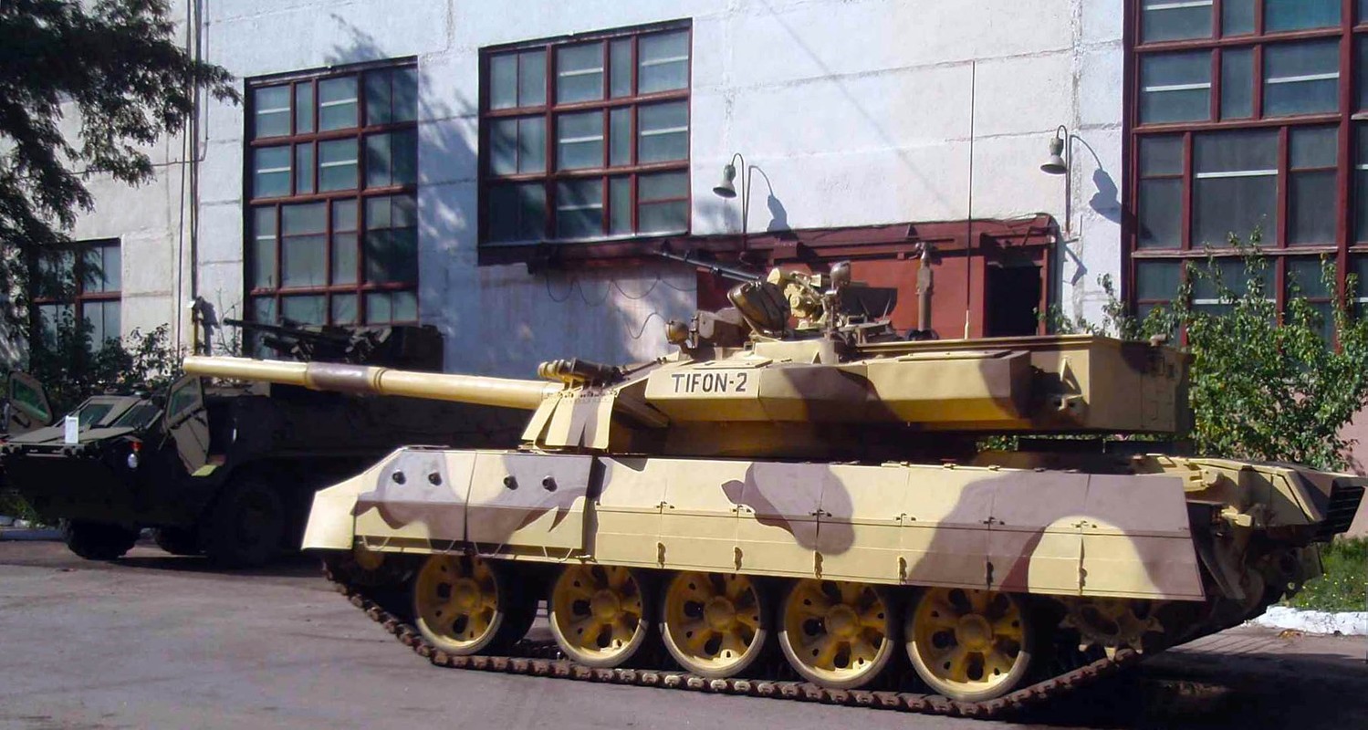 Tai sao Viet Nam khong nen nang cap xe tang T-55 len phien ban T-55M8A2 Tifon?-Hinh-3