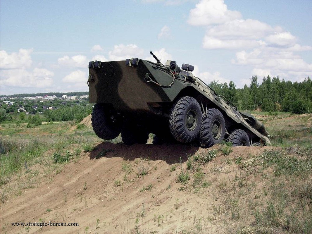 Viet Nam co co hoi so huu loat thiet giap BTR-80 sap 