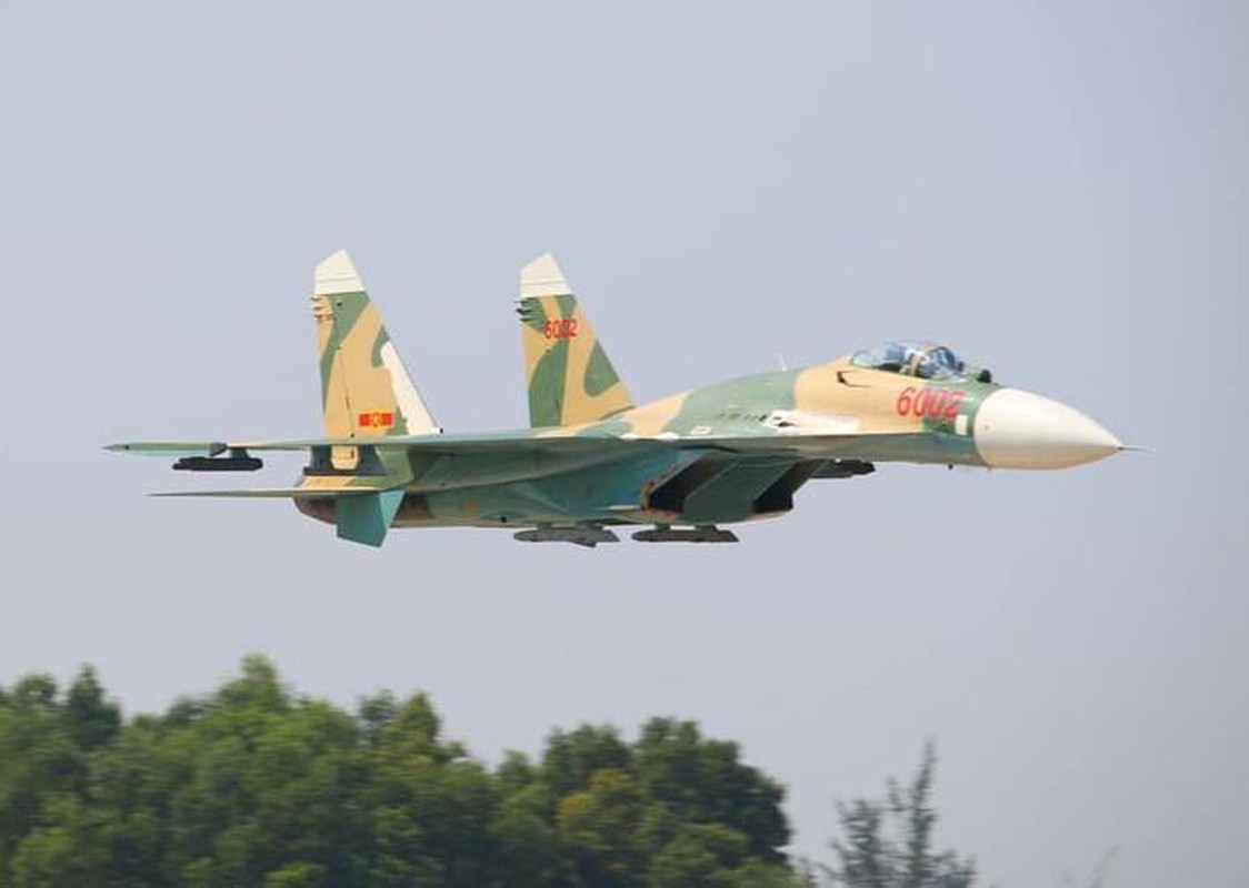 Vi sao Su-27 Viet Nam duoc nang cap o Belarus ma khong phai o Nga?-Hinh-10