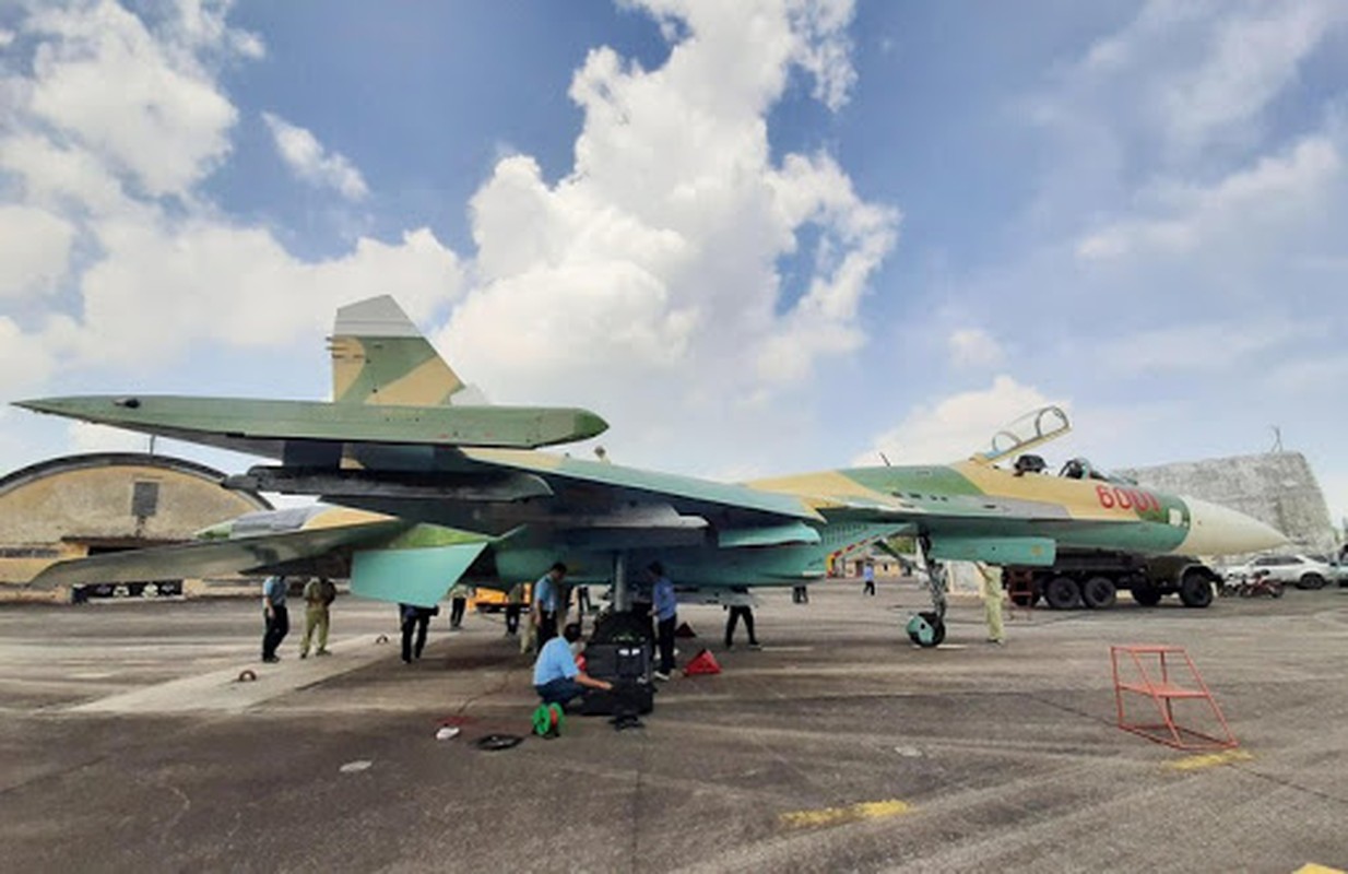 Vi sao Su-27 Viet Nam duoc nang cap o Belarus ma khong phai o Nga?-Hinh-9