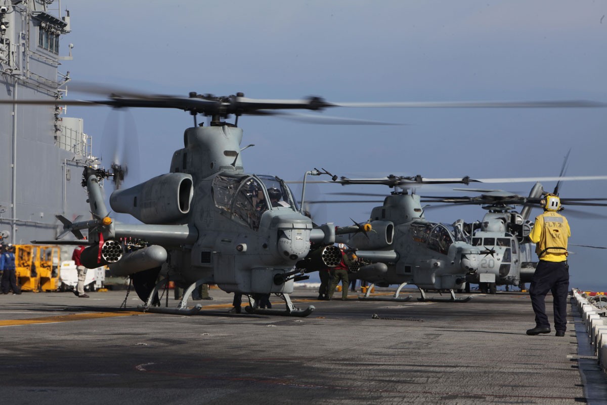 Philippines co the so huu truc thang AH-1 Viper va ten lua Hellfire cua My-Hinh-6