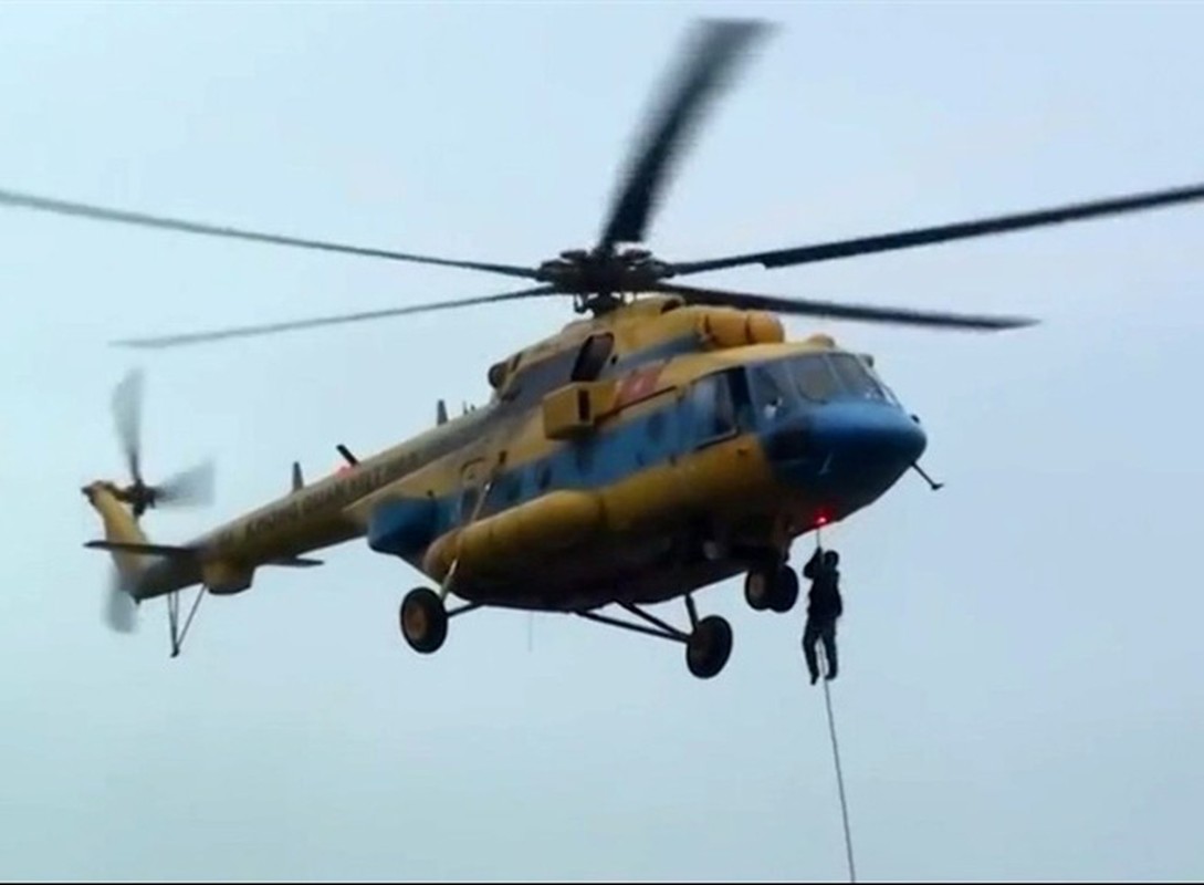 Xem truc thang Mi-171E Viet Nam do bo dac nhiem, tac chien than toc-Hinh-5