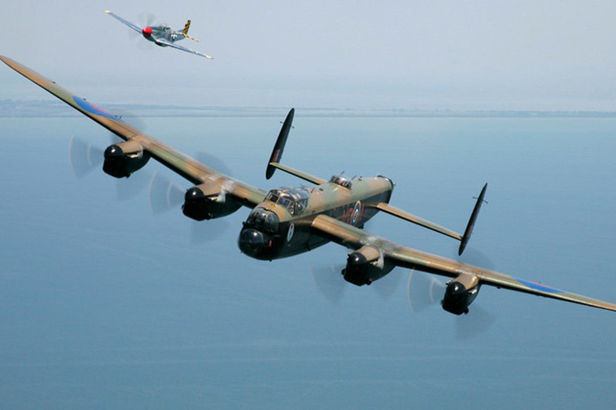 Su dang so cua may bay nem bom Avro Lancaster Mk. X-Hinh-6