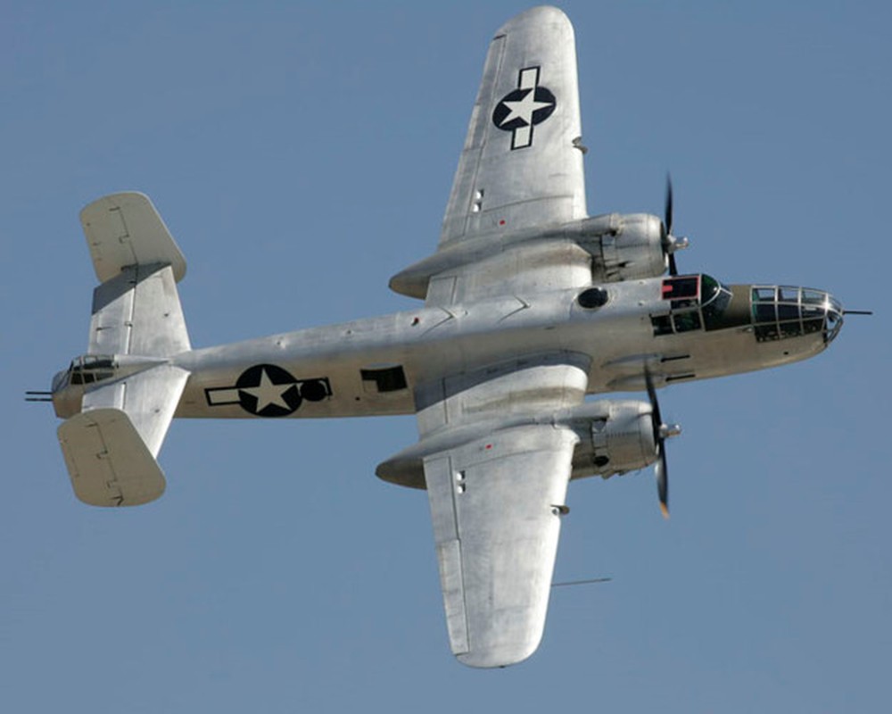 May bay nem bom B-25: Xuong song mot thoi cua My-Hinh-4