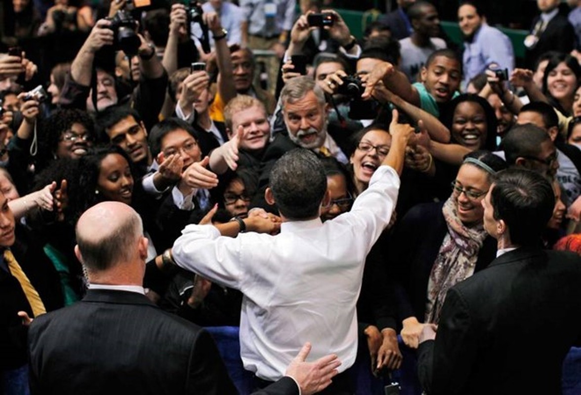 Nguoi 'nhu hinh voi bong' bao ve Tong thong Obama-Hinh-12