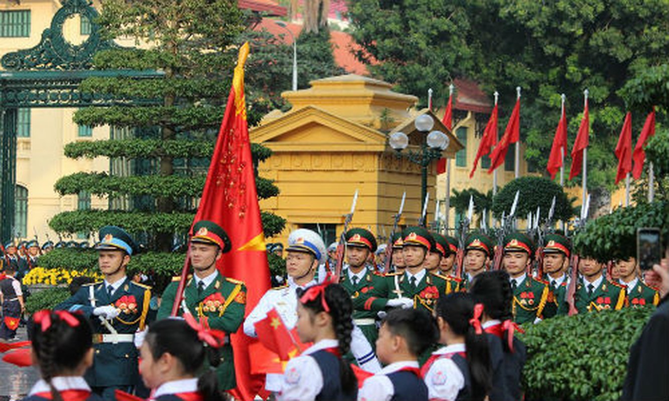 Le don Tong bi thu, Chu tich Trung Quoc Tap Can Binh-Hinh-8