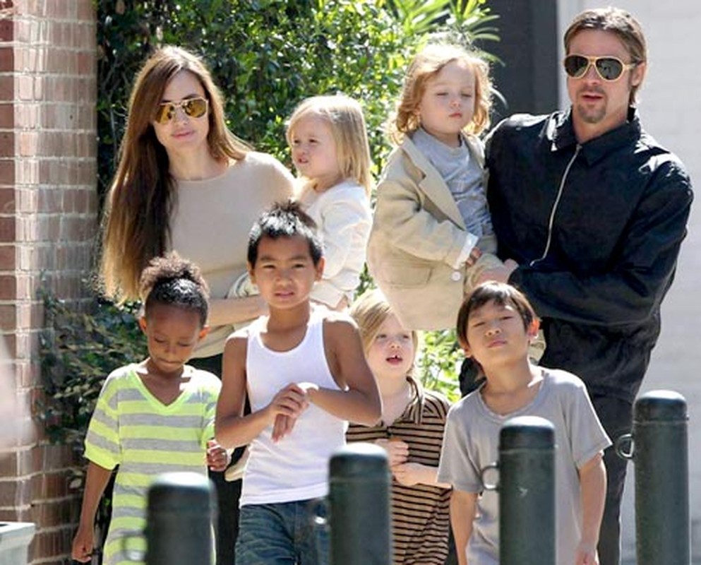 Boi chuan tu vi cho cap doi vang Angelina Jolie - Brad Pitt-Hinh-4