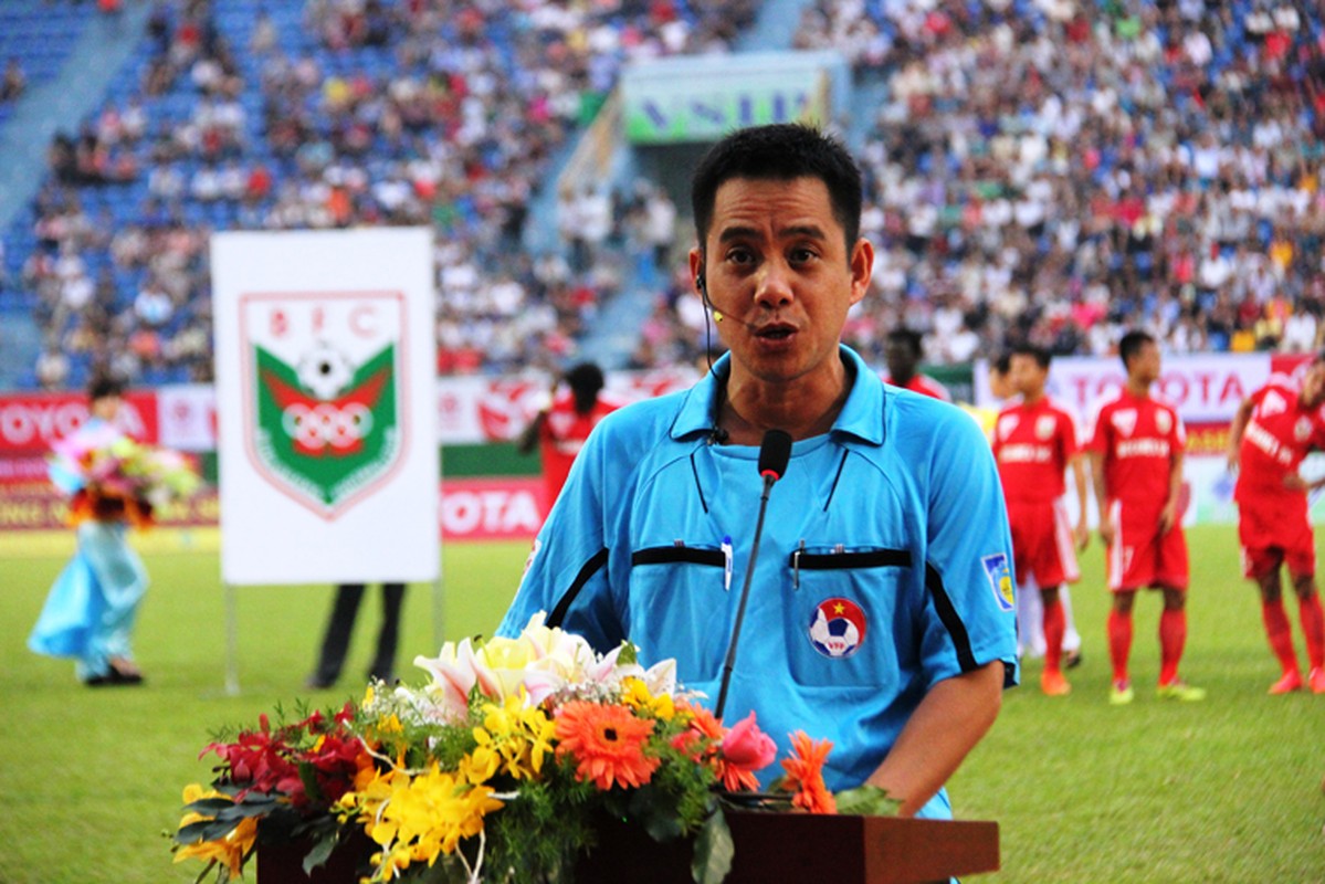Tung bung khai mac V-league 2015 o Binh Duong-Hinh-6