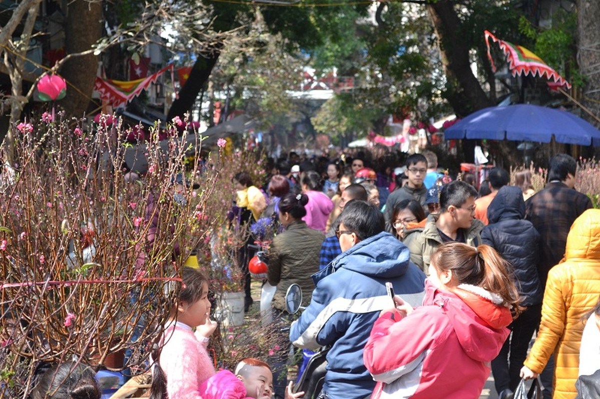 Khong khi tet tran ngap pho phuong Ha Noi, Sai Gon-Hinh-5