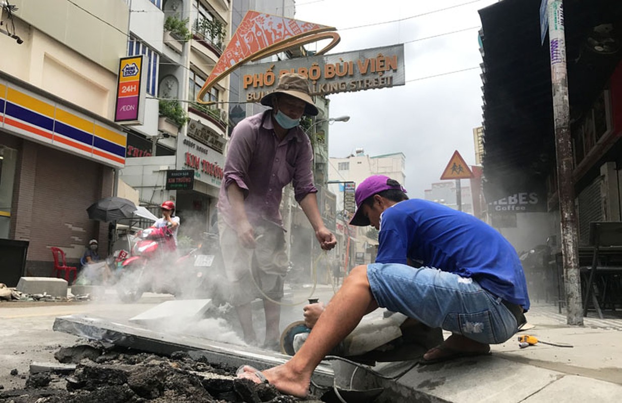 Anh: “Pho Tay” Bui Vien truoc gio chinh thuc thanh pho di bo-Hinh-2