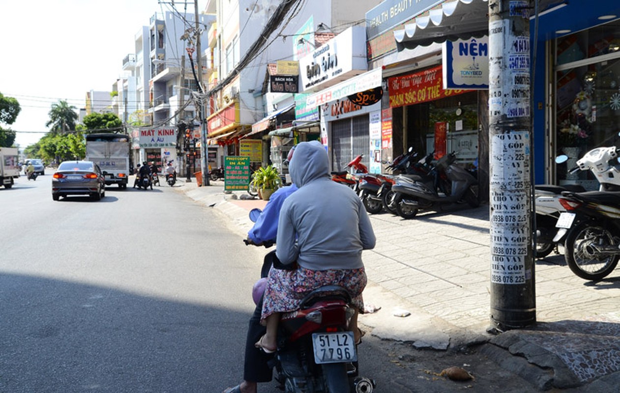 Moi dau mua kho, nguoi Sai Gon da khon don vi nang nong gay gat-Hinh-4