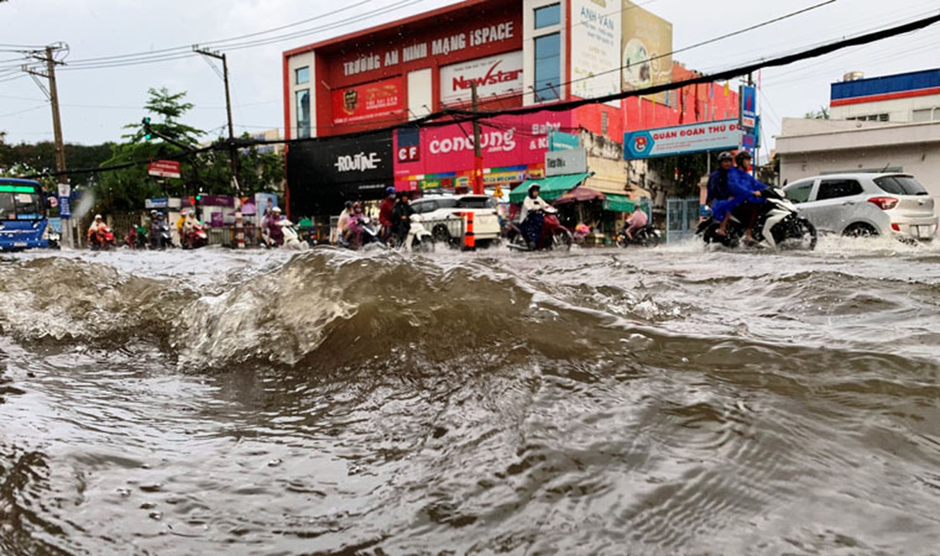 TP HCM: Ho dieu tiet thong minh chong ngap bi ngap lut sau mua lon-Hinh-4