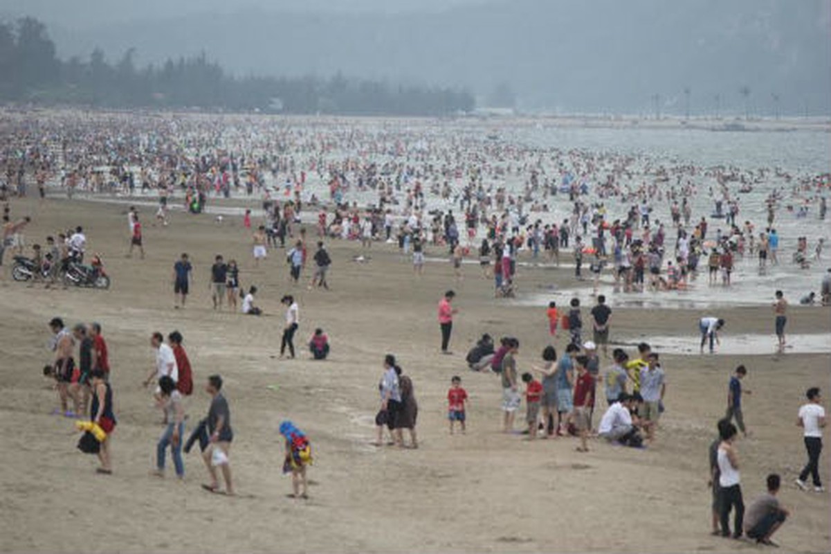 Song Lam tro day, nguoi Nghe An quay cuong vi nang nong-Hinh-9