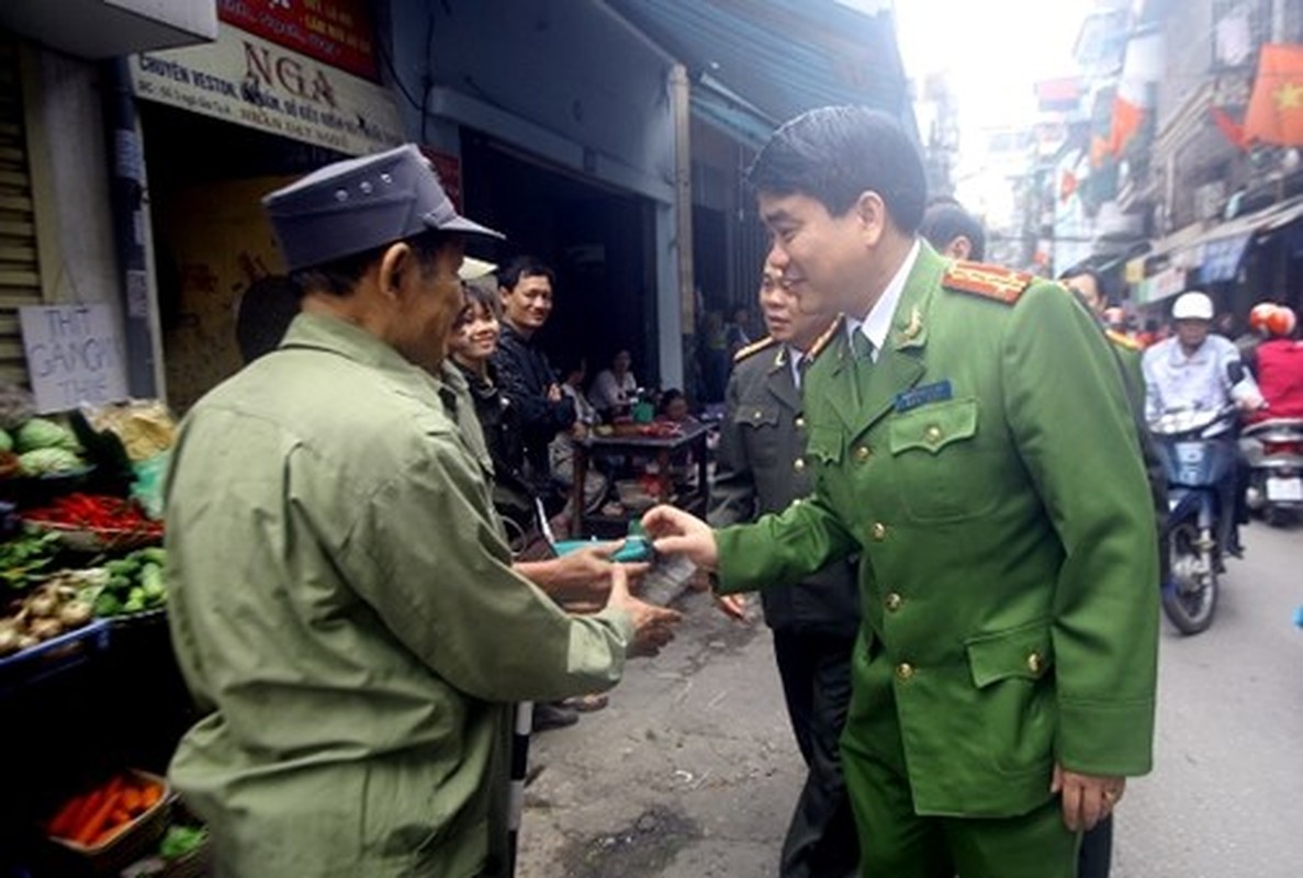 Anh an tuong cua tuong Chung khi con lam Giam doc CA Ha Noi-Hinh-12