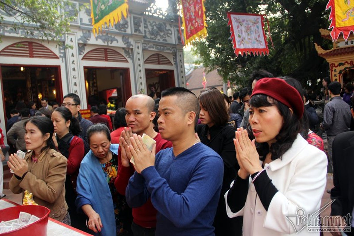 Ha Noi: Bien nguoi chen chan di le dau nam-Hinh-9