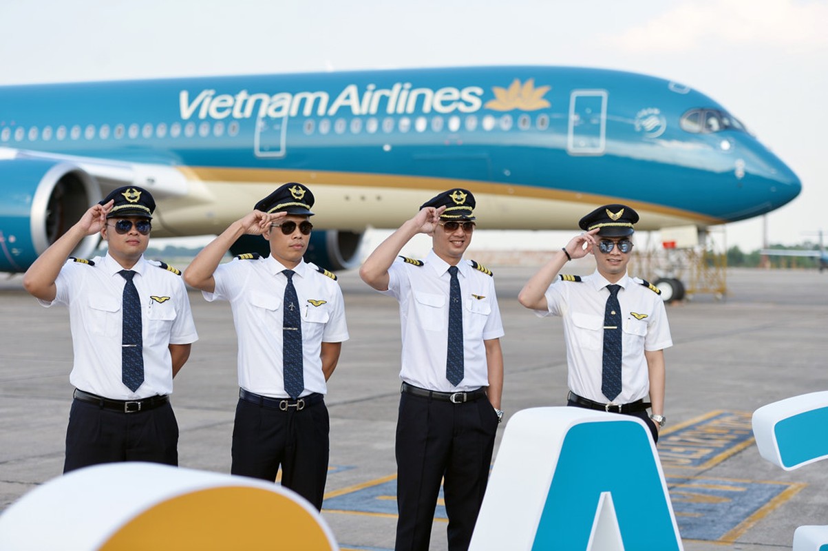 Can canh sieu may bay A350-900 thu 8 cua Vietnam Airlines-Hinh-10