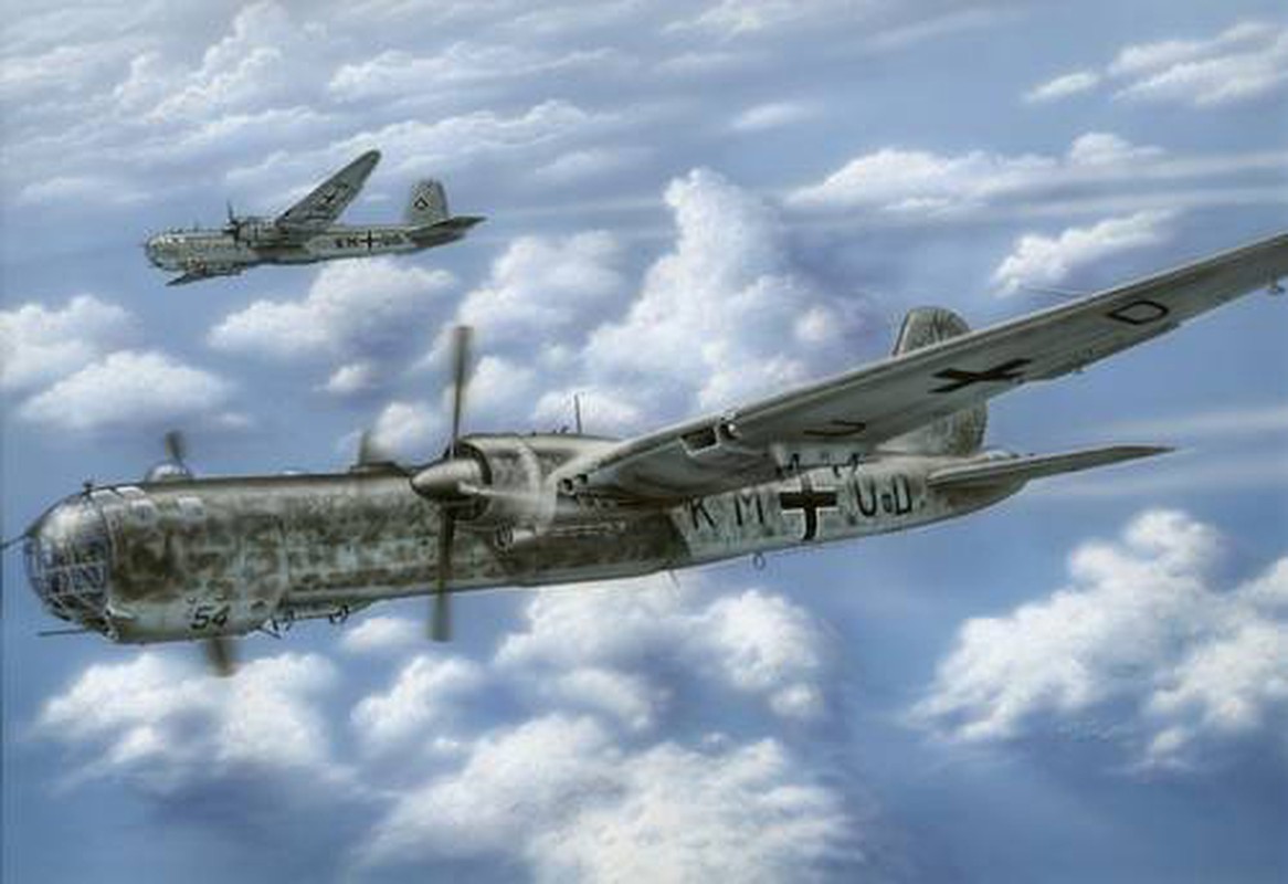 Vi sao may bay nem bom He-177 Duc lai la 