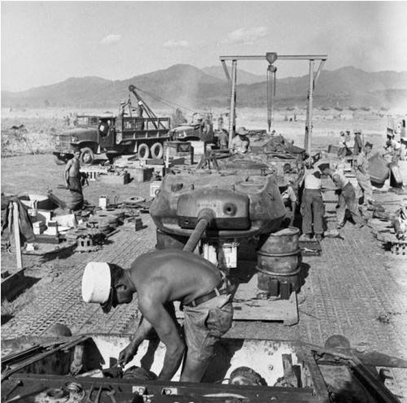 Vi sao Viet Nam co xe tang M24 trong duyet binh 1955?-Hinh-3