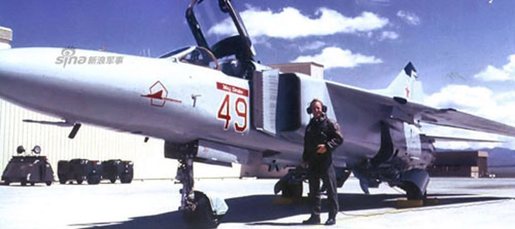 Lo chuyen Trung Quoc ban J-7B giup My luyen cach danh MiG-21-Hinh-7