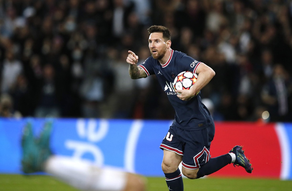 Messi lap cu dup ban thang, PSG vung ngoi dau bang Champions League-Hinh-8