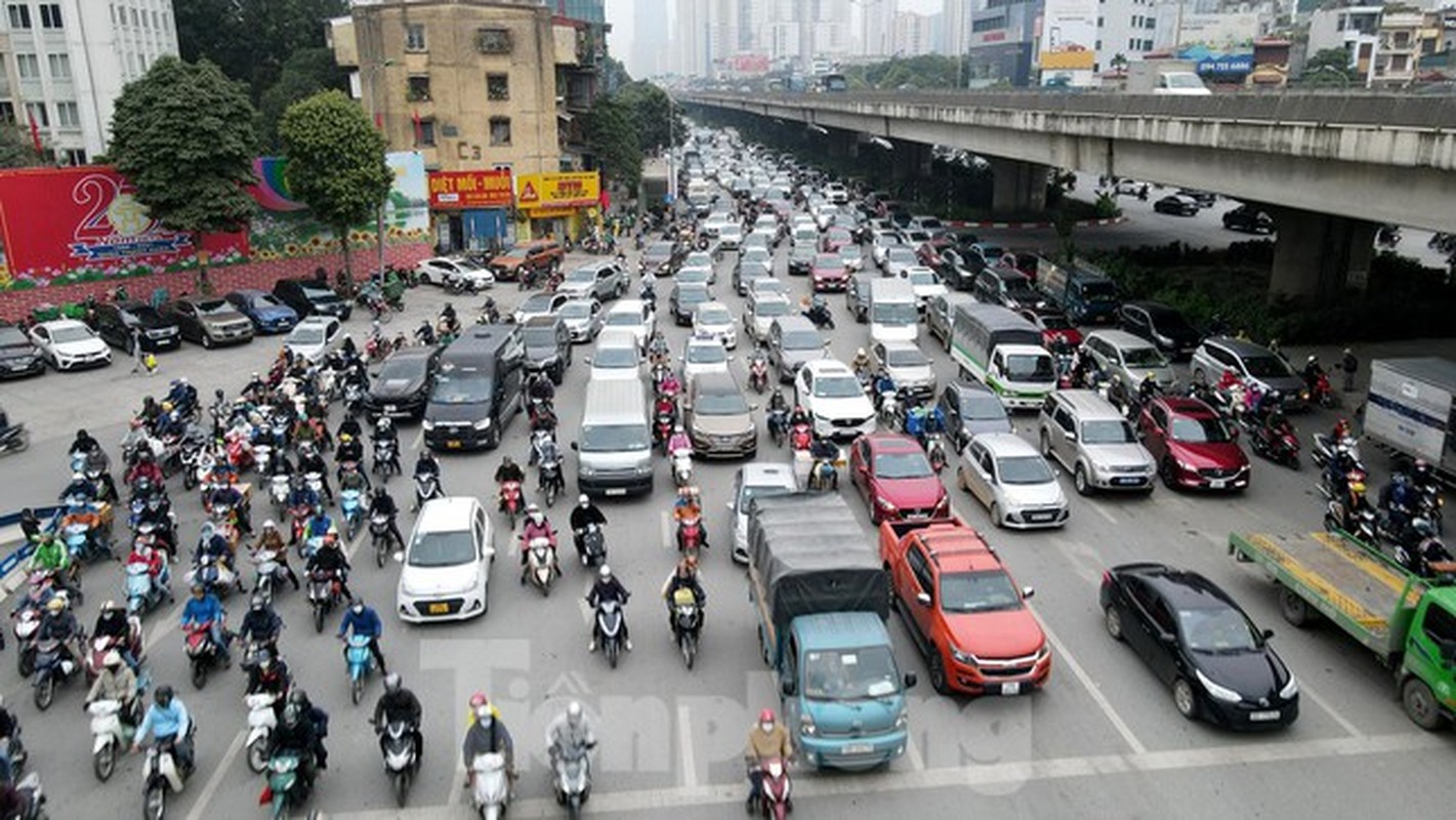 Giao thong Ha Noi ngay cuoi nam: Cua ngo thong thoang la thuong-Hinh-6