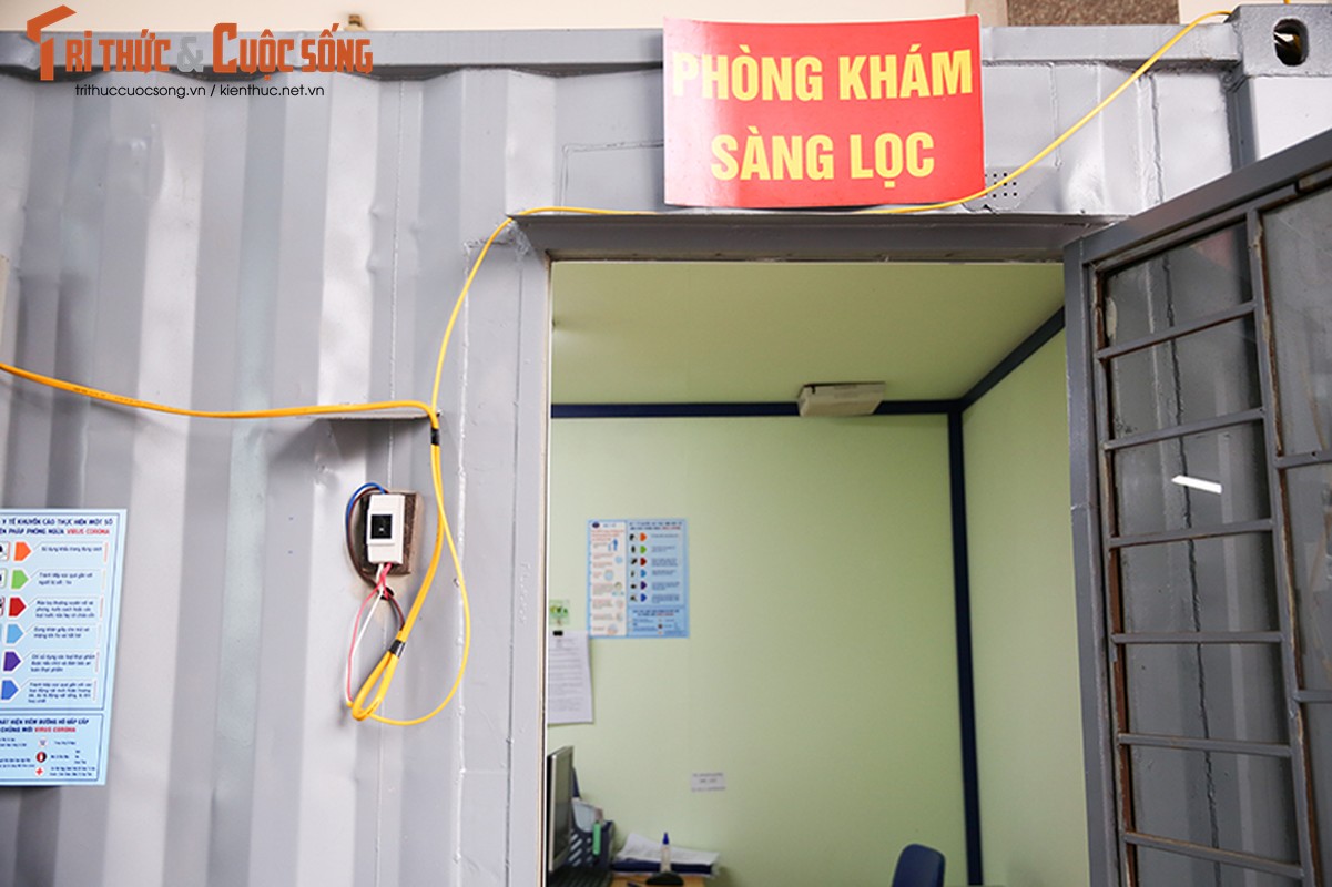 Can canh phong cach ly Covid-19 bang container tai benh vien K-Hinh-8