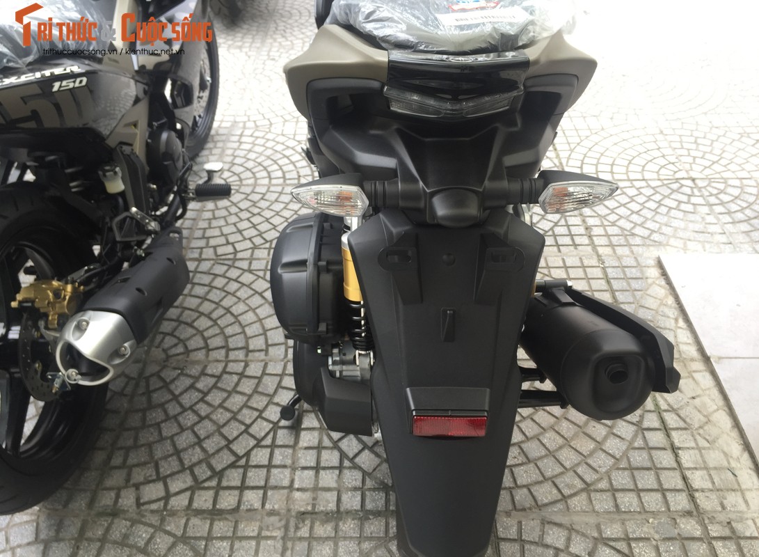 Can canh Yamaha NVX 155 Camo gia 52 trieu tai Ha Noi-Hinh-12