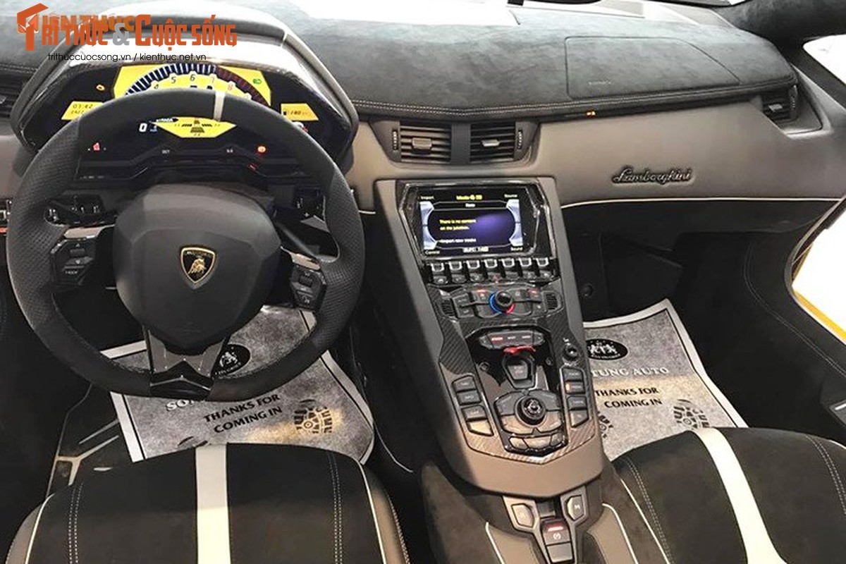 Lamborghini Aventador SV mui tran gia 39 ty tai Viet Nam-Hinh-11