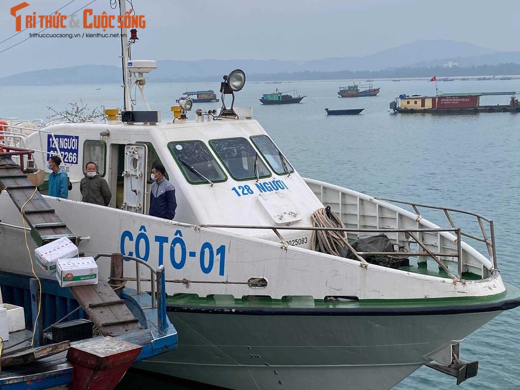 Quang Ninh tang chuyen tau mien phi cho dan dao ve que an Tet-Hinh-3