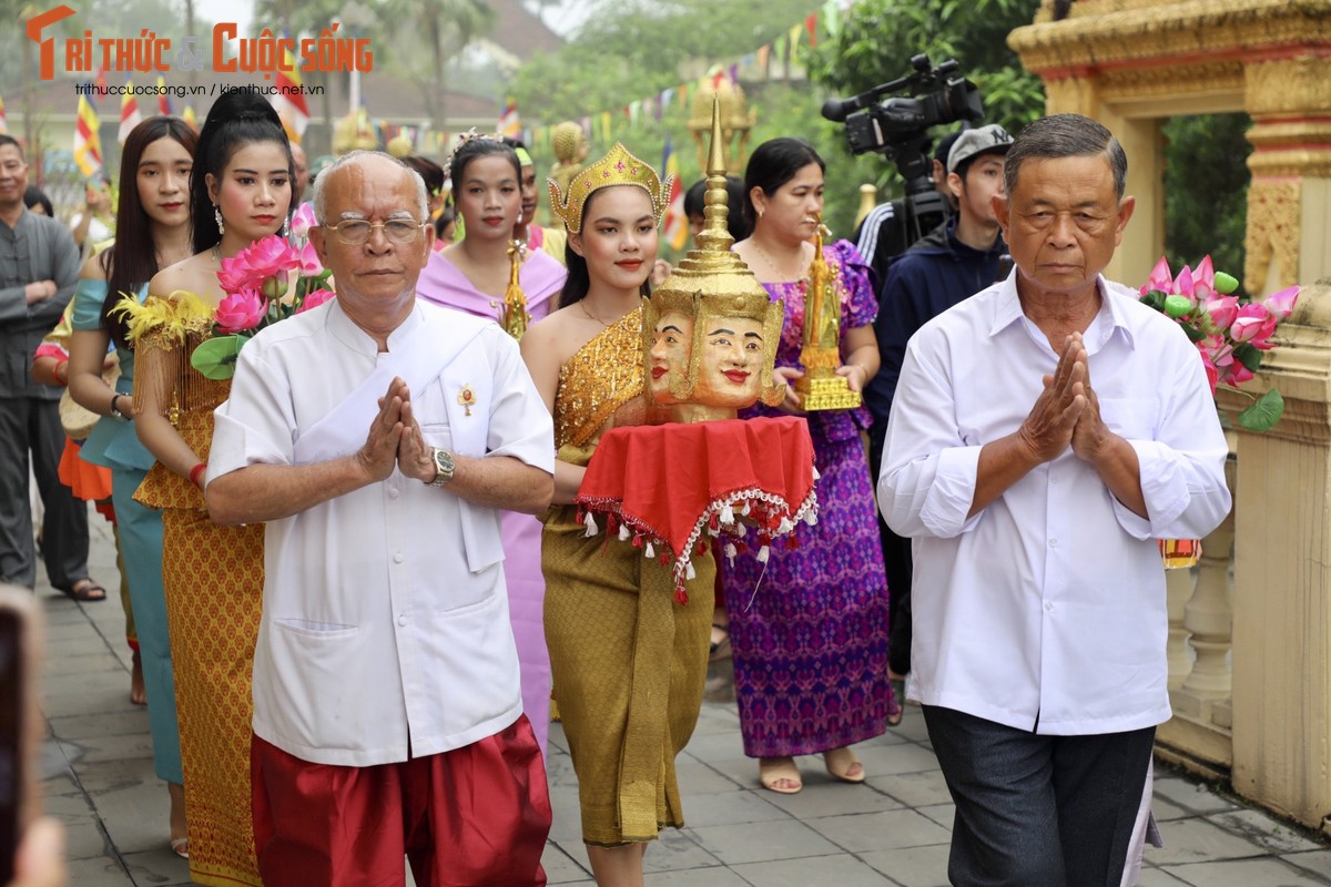 Kham pha Tet Chol Chnam Thmay cua dong bao Khmer ngay tai Ha Noi