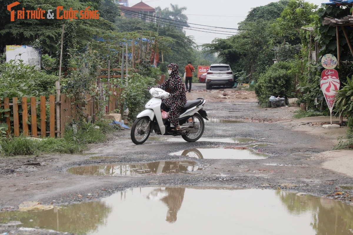 Ha Noi: Can canh con duong cu mua la ngap-Hinh-3