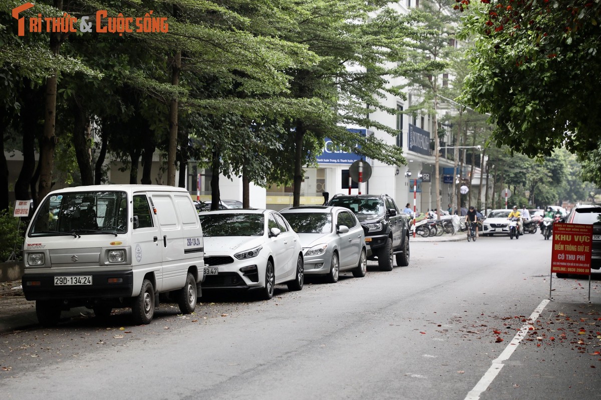 Ha Noi: Cap phep trong xe nha 90 Nguyen Tuan, dan phan doi-Hinh-10