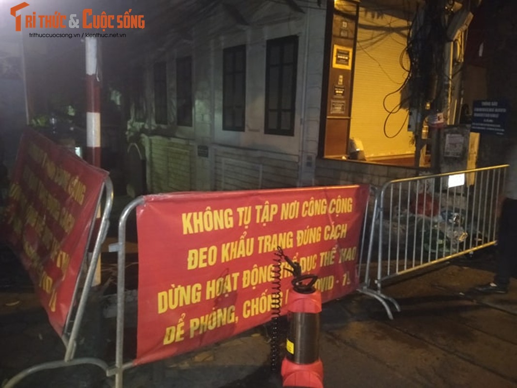 Ha Noi: Phong toa 2 ngo duong Hoang Hoa Tham co nguoi nghi nhiem COVID -19