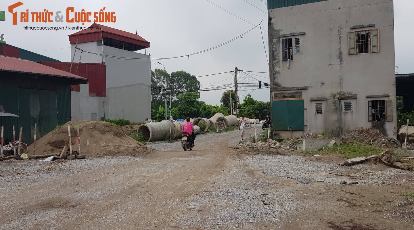 Hai Duong: Can canh 1,23km duong hon 3 nam chua hoan thanh-Hinh-2