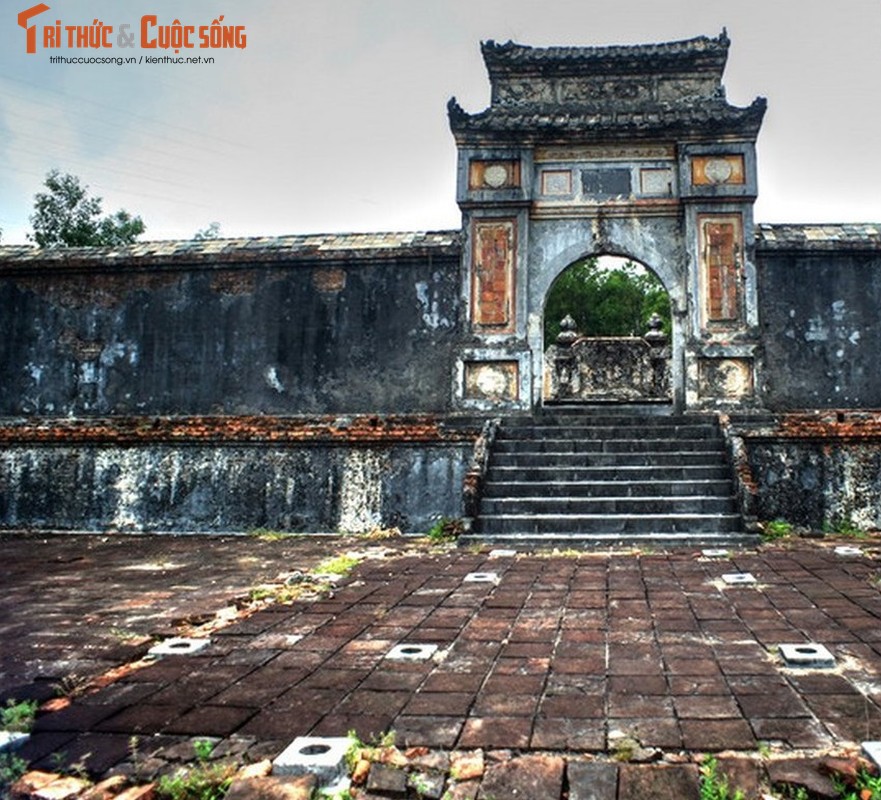 Kham pha lang mo be the cua ba hoang Tu Du truoc khi ton tao-Hinh-6