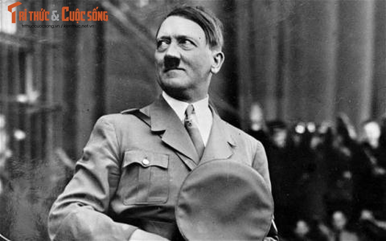 View - 	Thân tín kể lại những ngày cuối đời của trùm phát xít Hitler