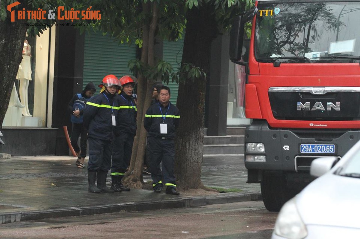 Chu tich Kim Jong-un dang den Ha Noi, an ninh duoc that chat tuyet doi-Hinh-4