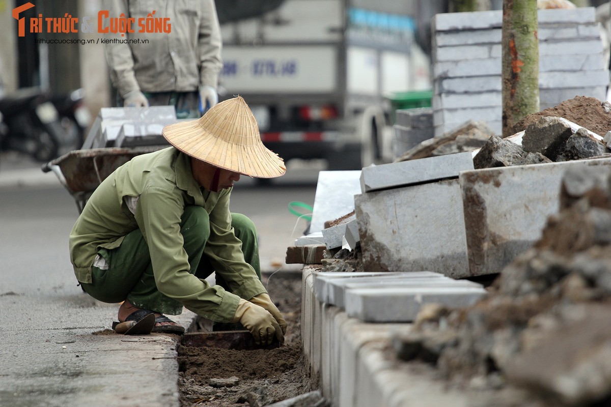 “Muc so thi” tuyen pho o Ha Noi dang lat da via he-Hinh-11