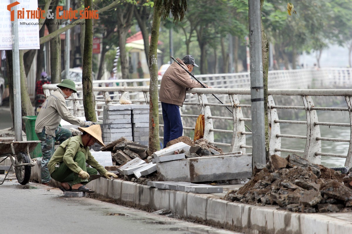 “Muc so thi” tuyen pho o Ha Noi dang lat da via he-Hinh-8