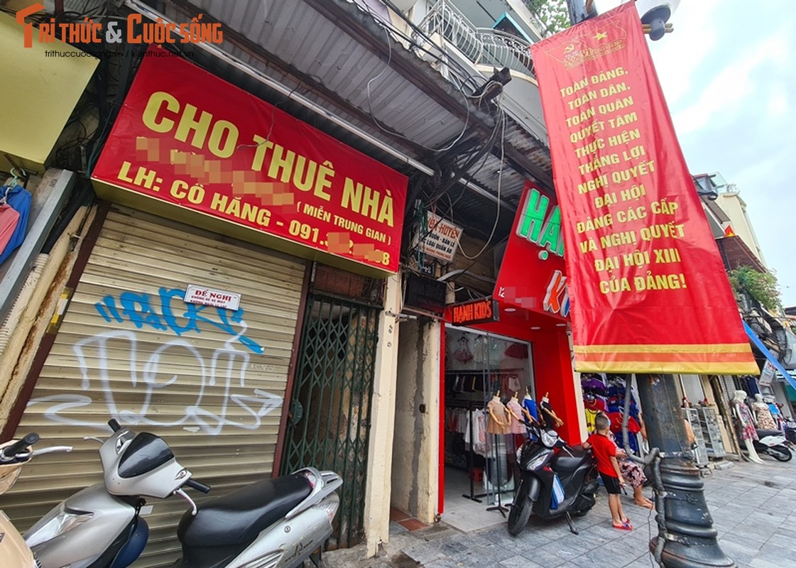 Dich COVID-19: Mat bang pho co Ha Noi giam hang chuc trieu van e khach thue-Hinh-7