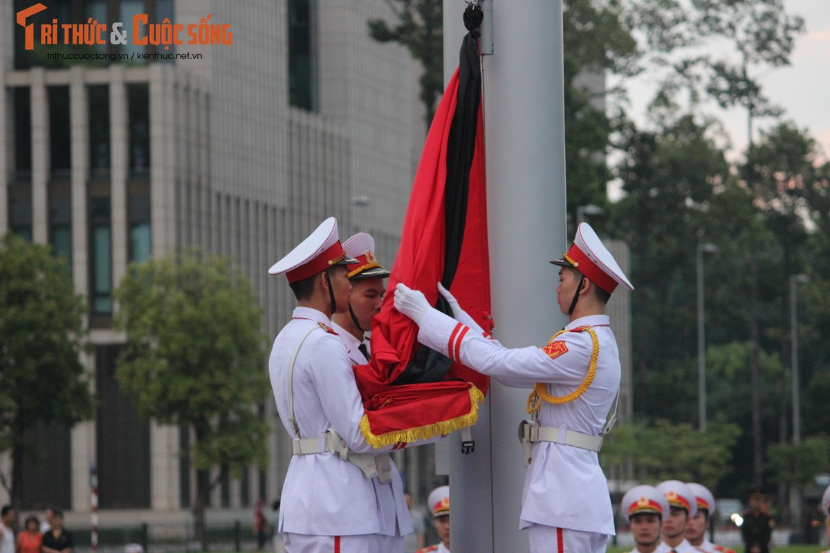 Nghi thuc thuong co ru bat dau le Quoc tang Chu tich nuoc Tran Dai Quang-Hinh-3