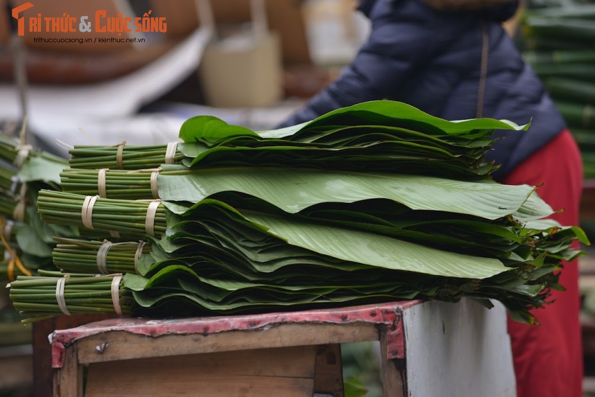 Cho la dong lau doi nhat Ha Noi: Khach vang ve, gia hang cao-Hinh-3