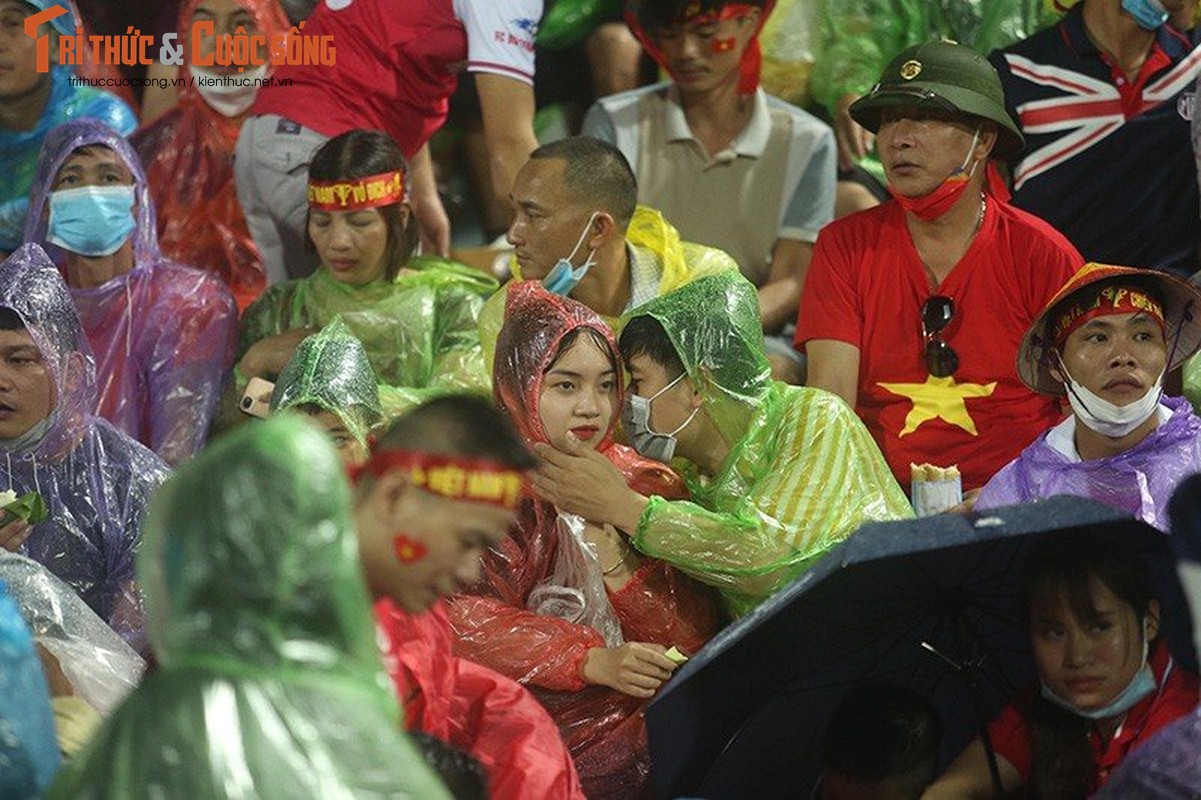 CDV doi mua co vu cho U23 Viet Nam SEA Games 31 gay an tuong-Hinh-11